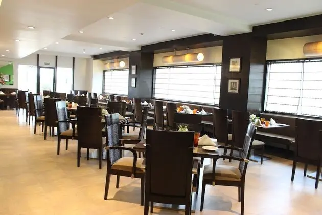 The Hans Hotel New Delhi - Yerinde Yemek