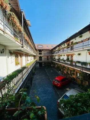 Hotel Hanul Fullton - Dış Mekan