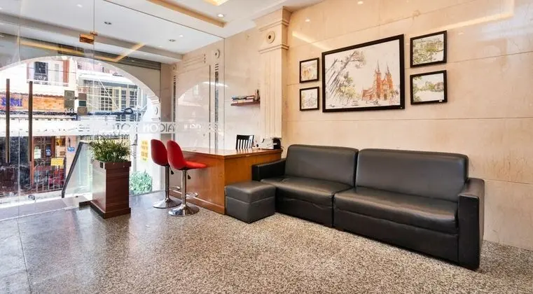 HANZ Front Green Park Hotel - Lobi