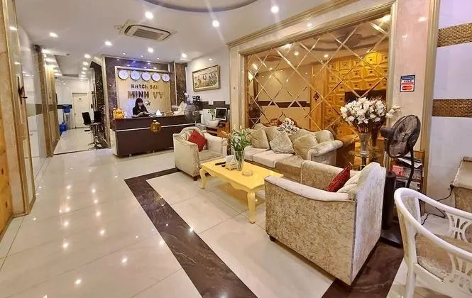 HANZ MinhVy Hotel - Lobi