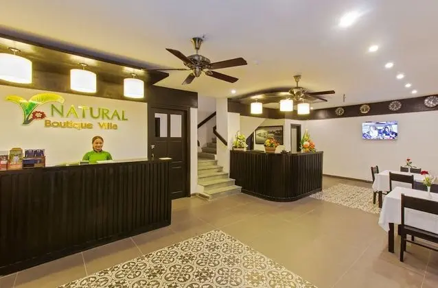 HANZ Natural Boutique Hotel Villa - Lobi