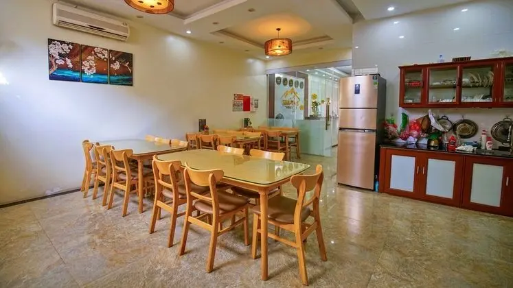 HANZ Noi Bai Airport Hotel - Yerinde Yemek