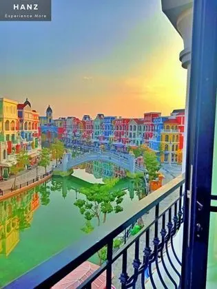 HANZ VeniceRiver Power MIA Grand World - Konum Öne Çıkanlar