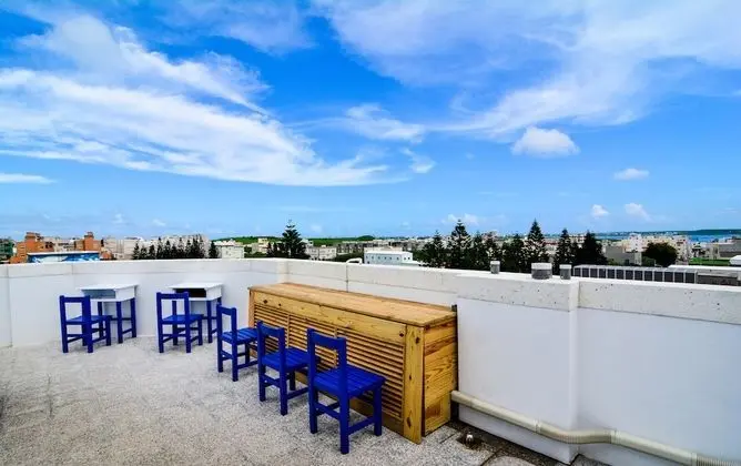 Happiness Rooftop