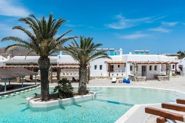 Happy Apartments Mykonos - Havuz