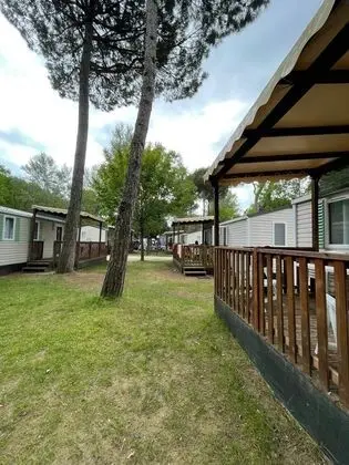 Happy Camp in Camping Laguna Village - Dış Mekan