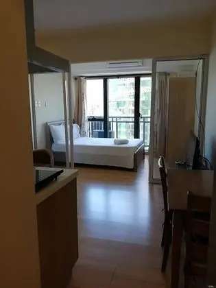 Happy Suites at Knightsbridge Res Makati - Lobi