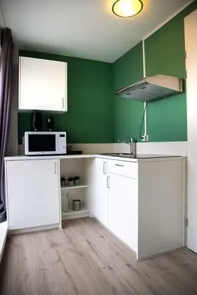 The Happy Traveler - Guesthouse Groningen - Mutfak
