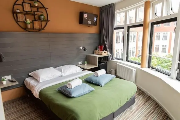 The Happy Traveler - Guesthouse Groningen - Oda