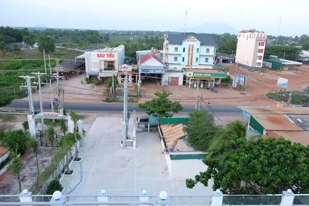 Happy View Hotel