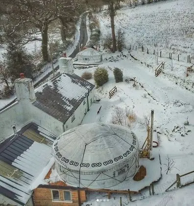 Hapus Yurt, Luxury Yurts & Barn Kitchen - Sleeps 9 - Dış Mekan