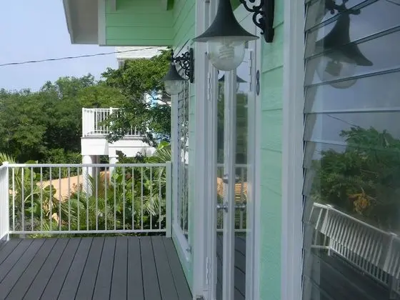 Harbor Breeze Villas - Lobi