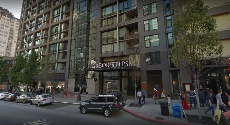 Harbor Steps