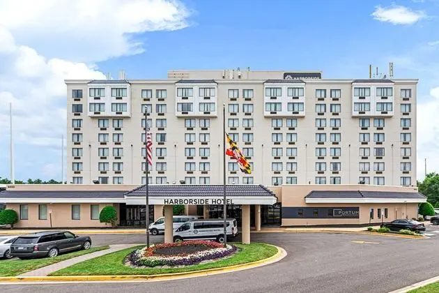 Harborside Hotel - Dış Mekan
