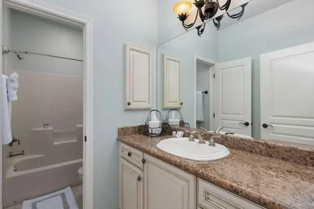 Harborside Townhome in Beautiful Laguna Vista
