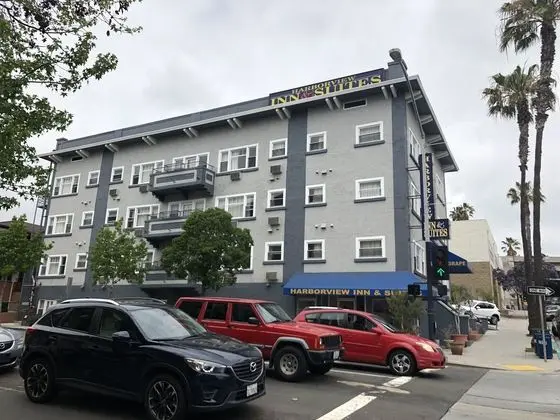 Harborview Inn & Suites - Dış Mekan