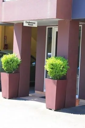 Harbour City Motor Inn - Dış Mekan