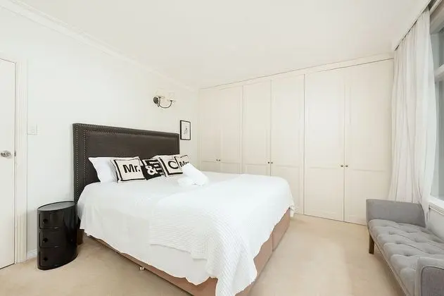 Harbour Front Single Level Apartment - Oda