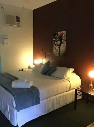Harbour Lodge Motel Gladstone - Oda