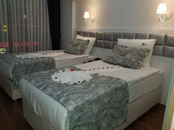 Harbour Otel