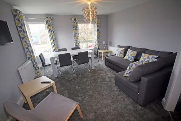 Harbour View City Centre Apartment - Oda Düzeni