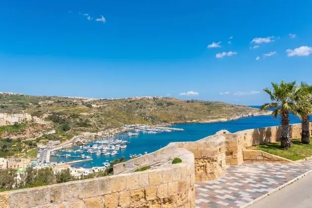 Harbour Views Gozitan Villa + Shared Pool - Genel