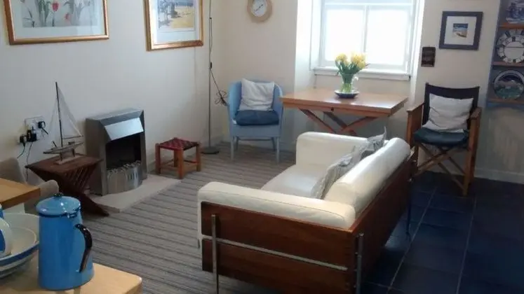 Harbourside Cottage - Öne Çıkan Resim