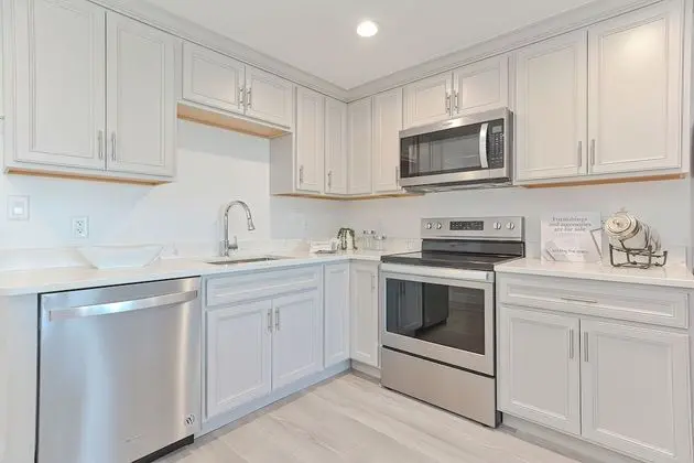 Harbourtown Suites Luxury Condo - Mutfak
