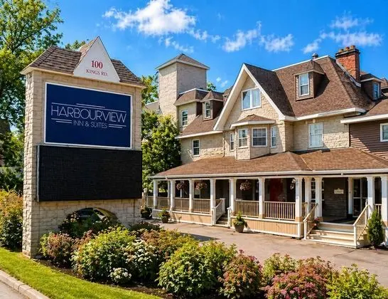 Harbourview Inn & Suites - Dış Mekan
