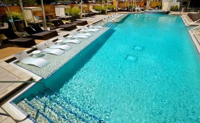 Hard Rock Hotel Casino Tulsa - Havuz