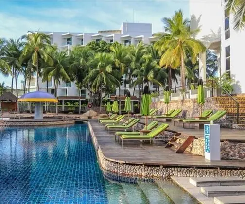 Hard Rock Hotel Pattaya - Havuz