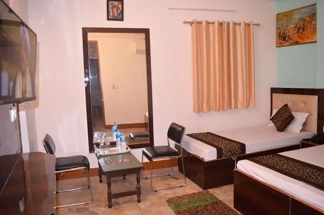 Hare Rama Guest House - 1