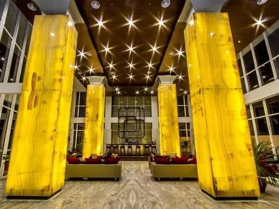 Hariston Hotel and Suites