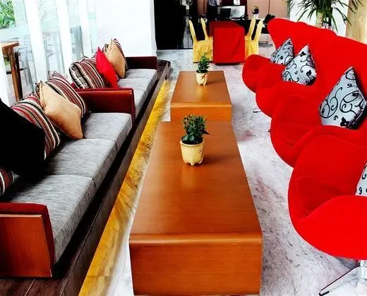 Hariston Hotel and Suites