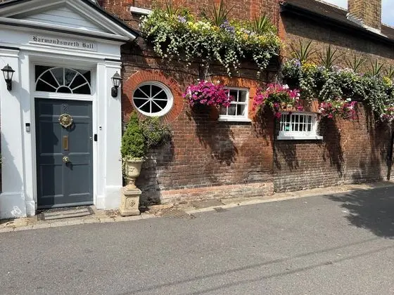 Harmondsworth Hall Guest House Heathrow - Dış Mekan