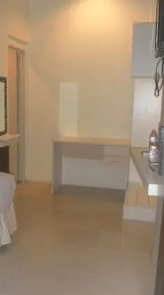 Harmoni Inn Pelabuhan Makassar - Oda