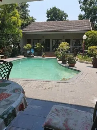 Harmony Guesthouse - Havuz