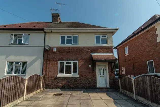 Harmony House- Impeccable 4-bed in Derby - Dış Mekan