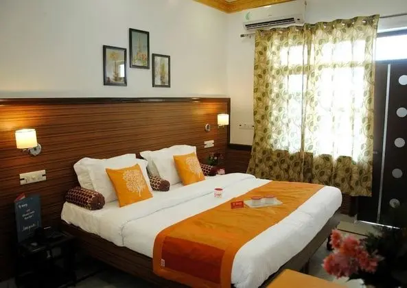 Hotel Harmony
