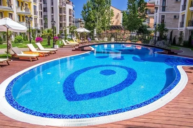 Harmony Suites Monte Carlo - Havuz