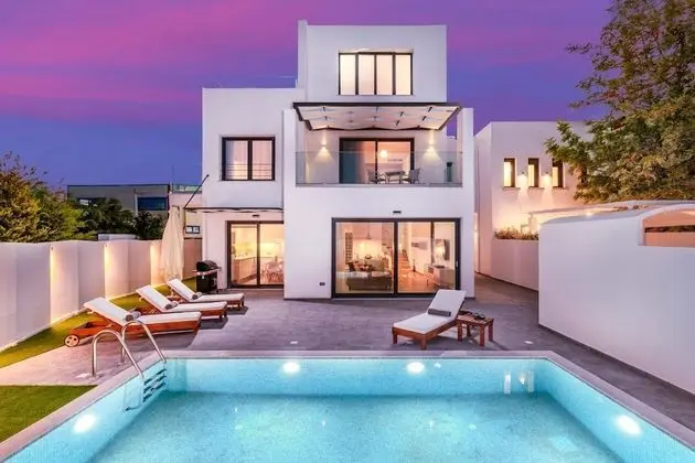 Villa Harmony w pool Gym Spa Sauna