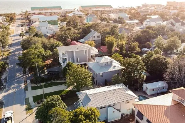 Harper by Avantstay Beautiful Home w/ Pool Walk to the Beach! - İç Mekan
