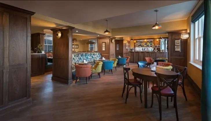 Harper's Steakhouse with Rooms, Haslemere - İç Mekan