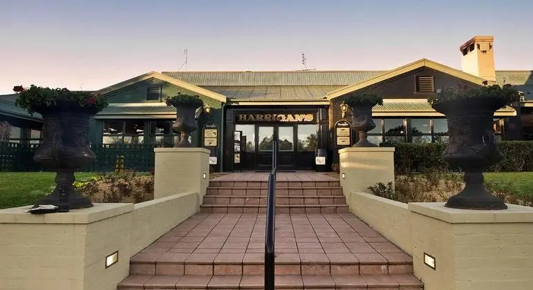Harrigan's Irish Pub & Accommodation