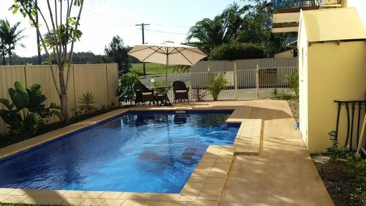 Harrington Village Motel - Havuz