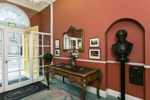 Harrington Hall - Lobi