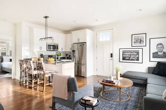 Hart Suite 1 by Avantstay Gorgeous Town House w/ Modern Amenities in Nashville! - Öne Çıkan Resim