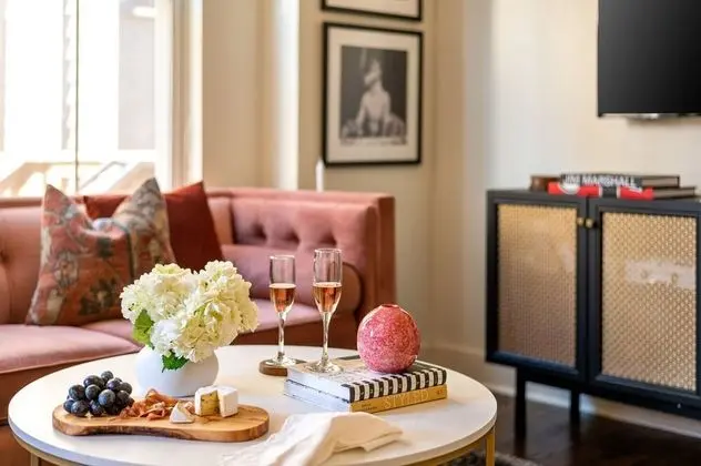 Hart Suite 12 by Avantstay Gorgeous Town House w/ Modern Amenities in Nashville! - İç Mekan