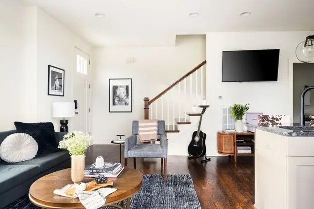 Hart Suite 2 by Avantstay Gorgeous Town House w/ Modern Amenities in Nashville! - Öne Çıkan Resim