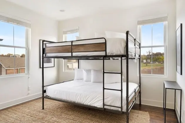 Hart Suite 5 by Avantstay Gorgeous Town House w/ Modern Amenities in Nashville! - İç Mekan